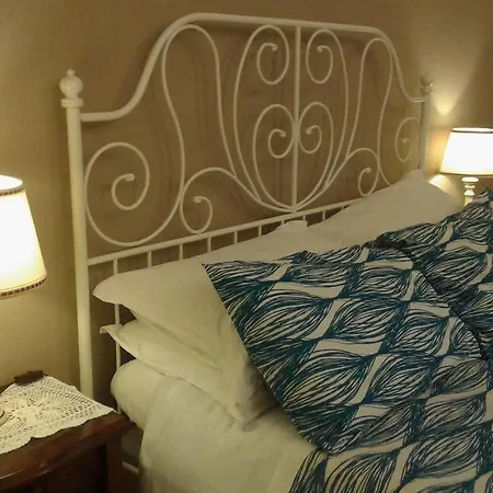 Lilium House Apts