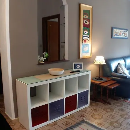 Apartament Lilium House Apts *